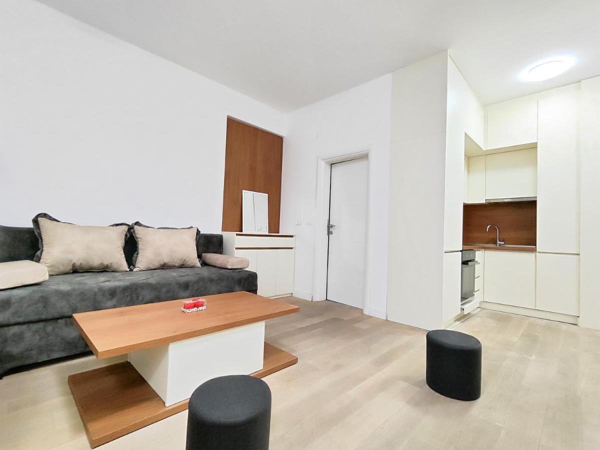 Luxury Korda Apartments 011 ブドヴァ エクステリア 写真