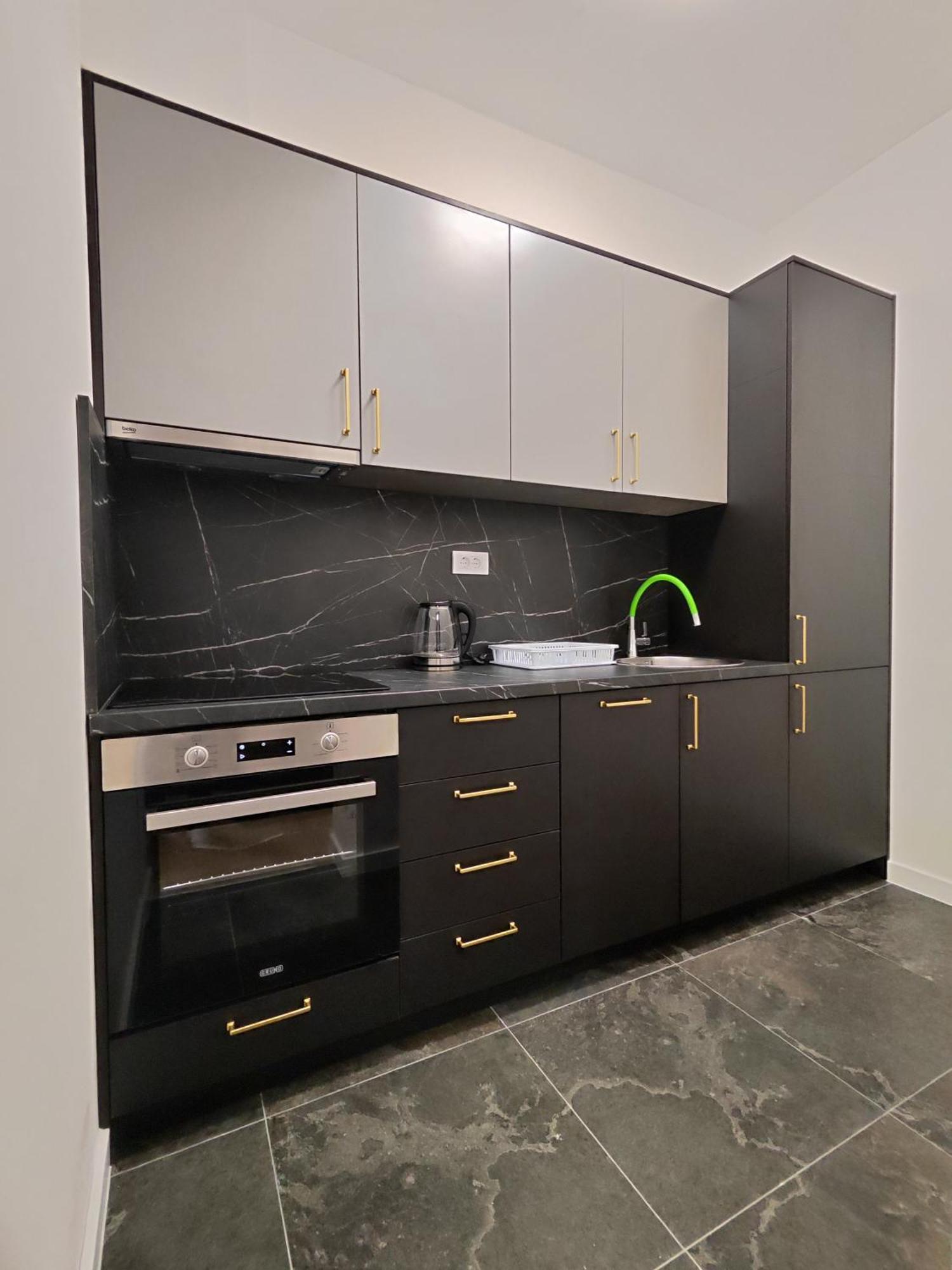 Luxury Korda Apartments 011 ブドヴァ エクステリア 写真